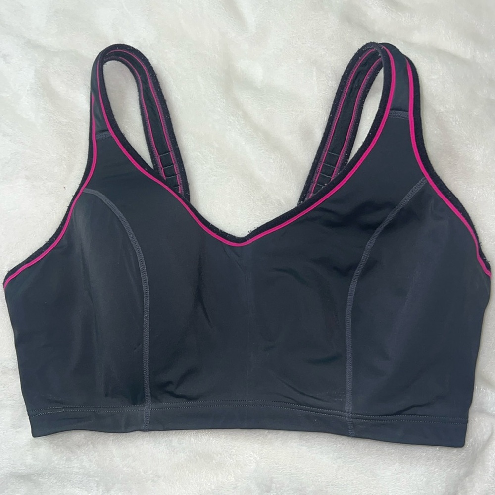 Cacique Sport Bra 38F